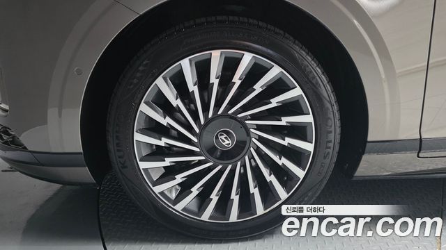 Hyundai Grandeur 2023 — photo 5