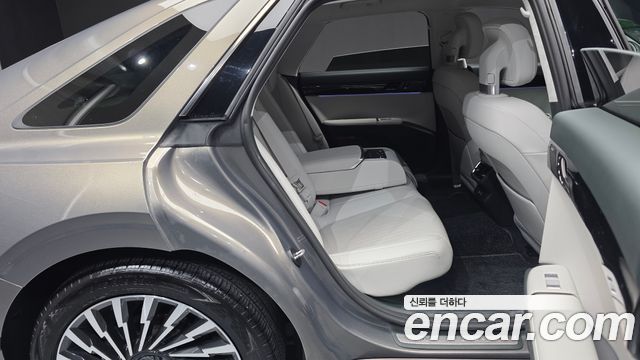Hyundai Grandeur 2023 — photo 12