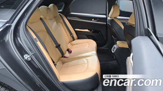 Kia K5 2022 — photo 17