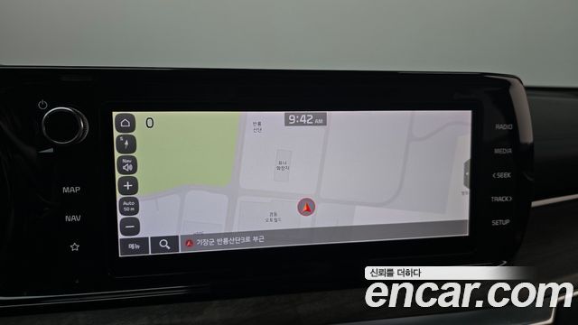 Kia K5 2022 — photo 23