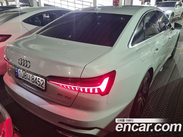 Audi A6 2020 — photo 2