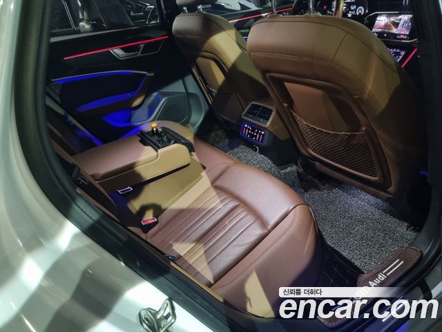 Audi A6 2020 — photo 11