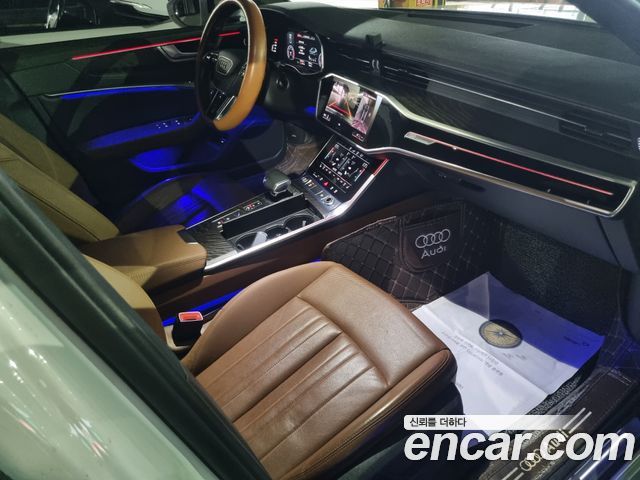 Audi A6 2020 — photo 12