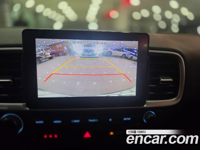 Hyundai Venue 2022 — photo 10