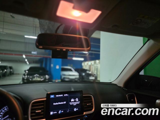 Hyundai Venue 2022 — photo 15