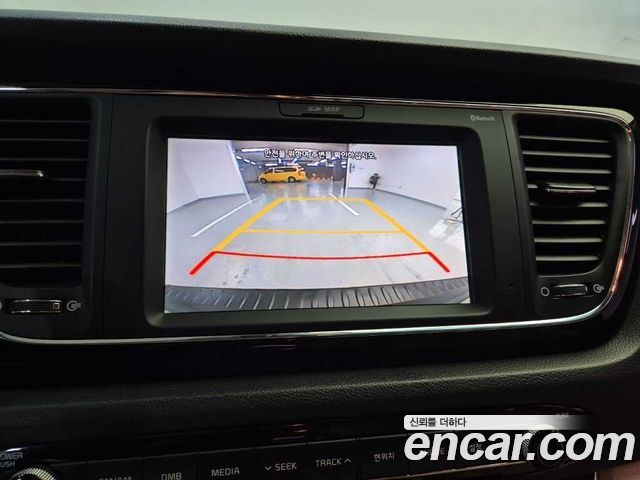 Kia Canival 2017 — photo 15