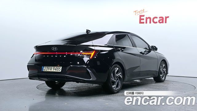 Hyundai AVANTE 2024 — photo 2