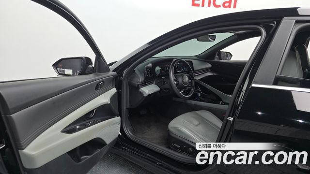 Hyundai AVANTE 2024 — photo 13