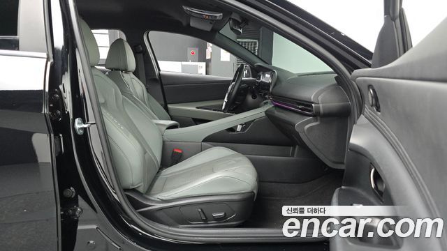 Hyundai AVANTE 2024 — photo 16
