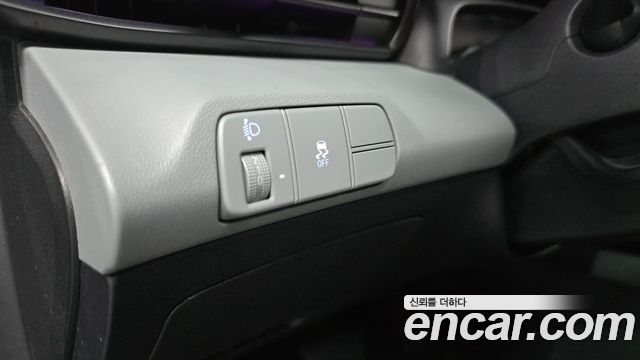 Hyundai AVANTE 2024 — photo 28