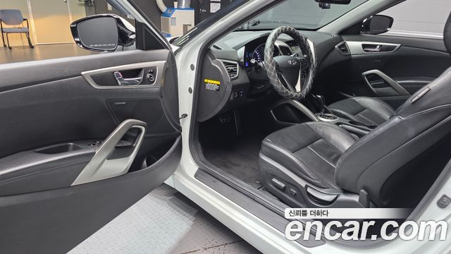 Hyundai Veloster 2013 — photo 10