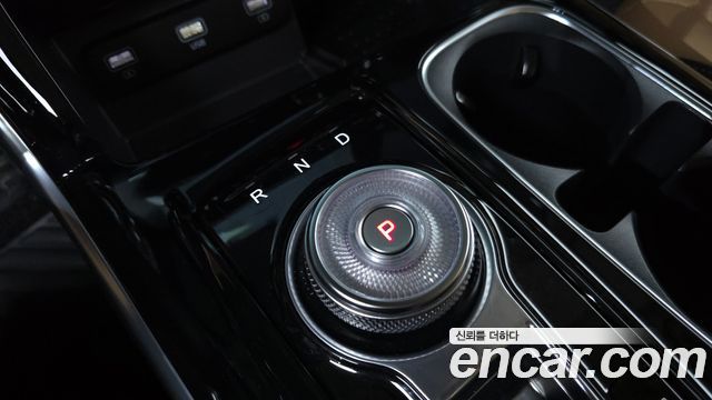 Kia Canival 2022 — photo 12