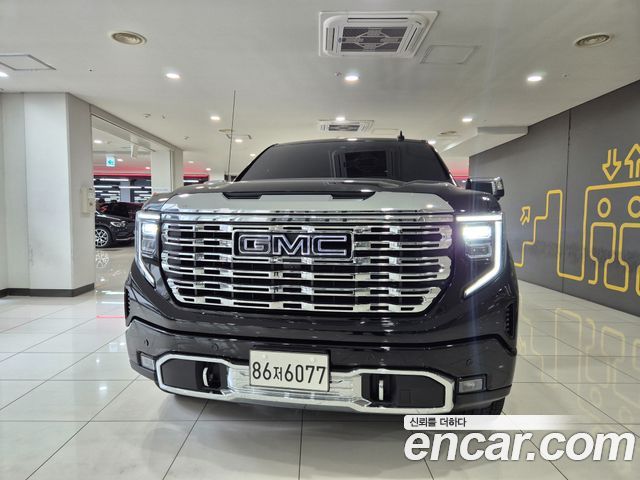 GMC Sierra 2025 — photo 1