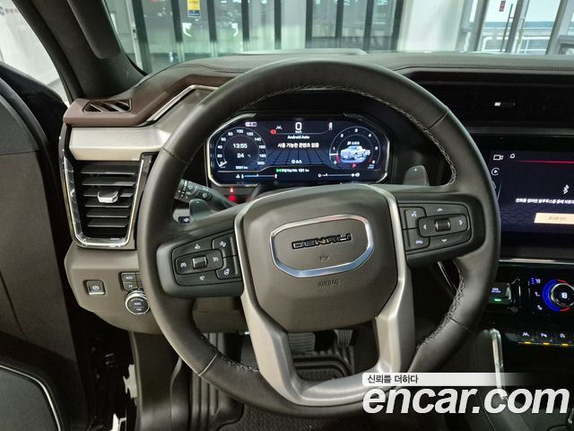 GMC Sierra 2025 — photo 9
