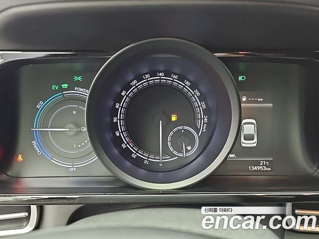 Hyundai AVANTE 2023 — photo 6