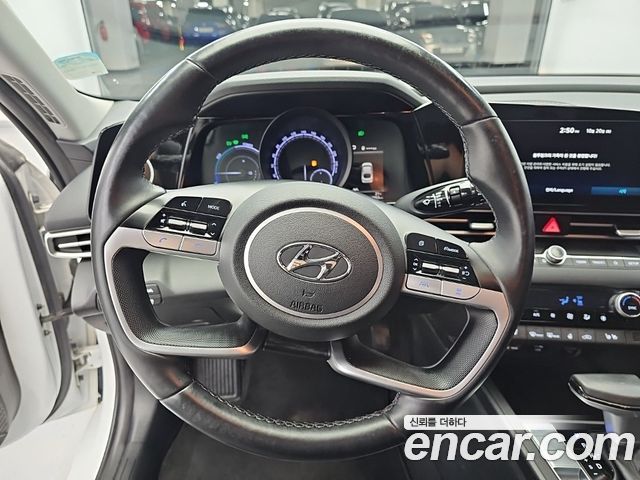 Hyundai AVANTE 2023 — photo 9