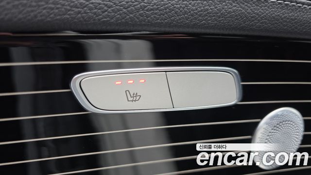 Mercedes-Benz E-Class 2019 — photo 29