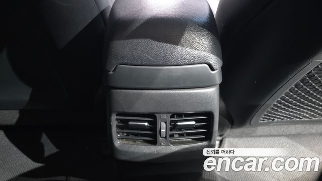 Hyundai AVANTE 2015 — photo 29