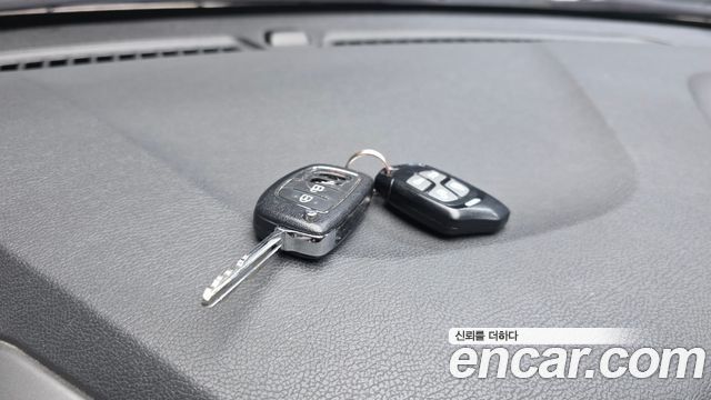 Hyundai AVANTE 2015 — photo 31