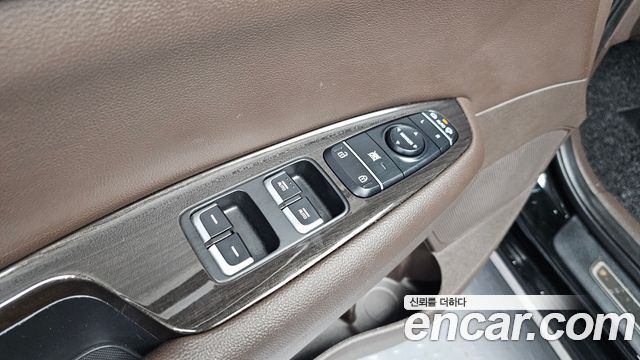 Kia K5 2019 — photo 28