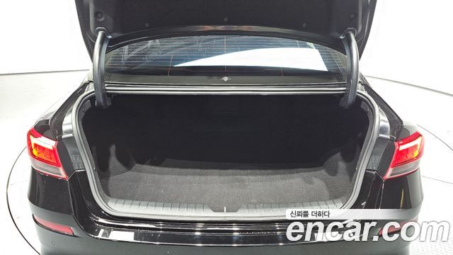 Kia K5 2019 — photo 30