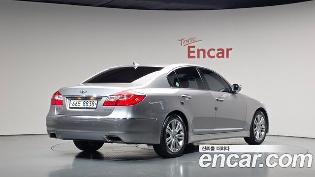 Hyundai Genesis 2012 — photo 2