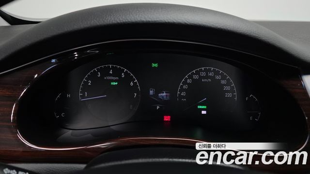 Hyundai Genesis 2012 — photo 11