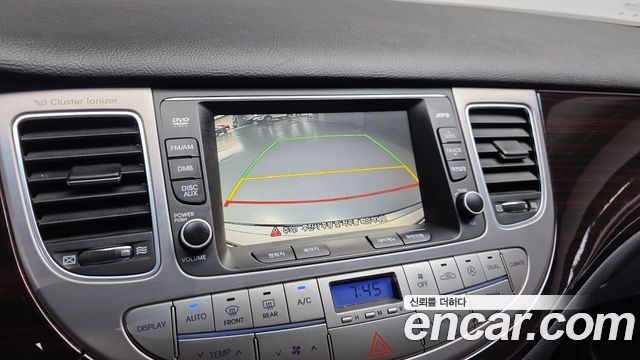 Hyundai Genesis 2012 — photo 23