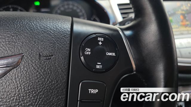 Hyundai Genesis 2012 — photo 25