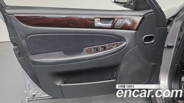 Hyundai Genesis 2012 — photo 14