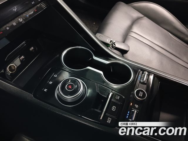 Kia K5 2023 — photo 12