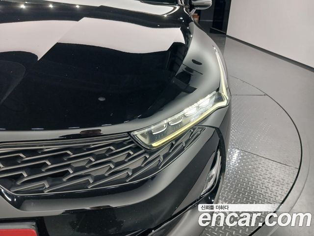 Kia K5 2023 — photo 8