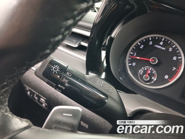 Kia K5 2023 — photo 27