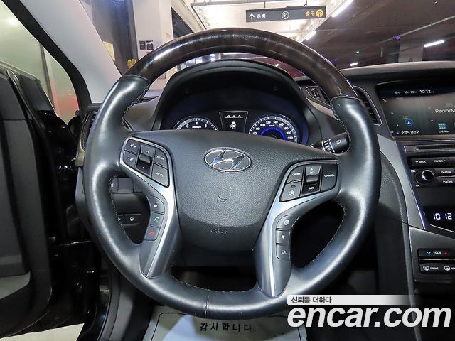 Hyundai Grandeur 2017 — photo 8