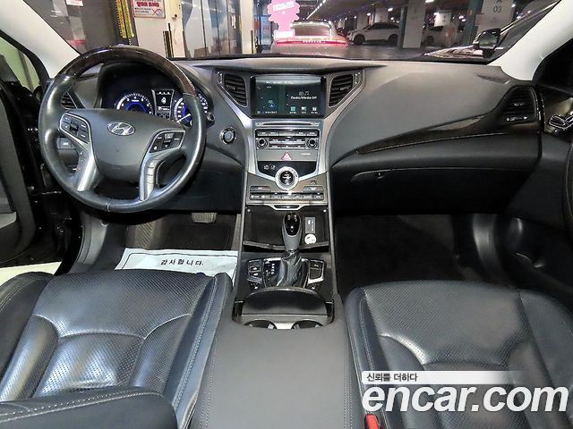 Hyundai Grandeur 2017 — photo 10