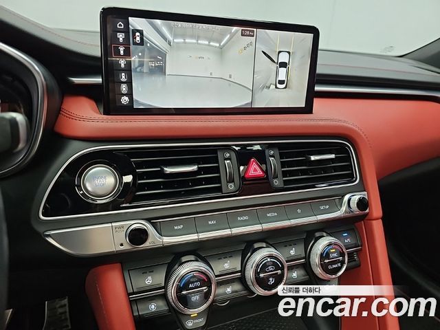 Genesis G70 2023 — photo 8