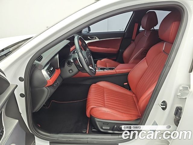 Genesis G70 2023 — photo 9