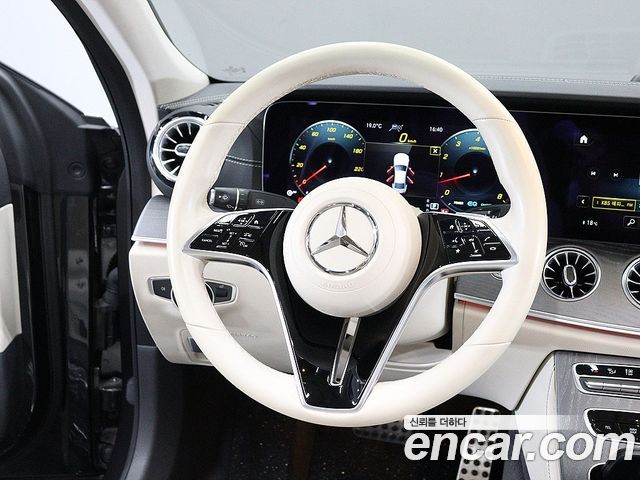 Mercedes-Benz CLS-Class 2022 — photo 6