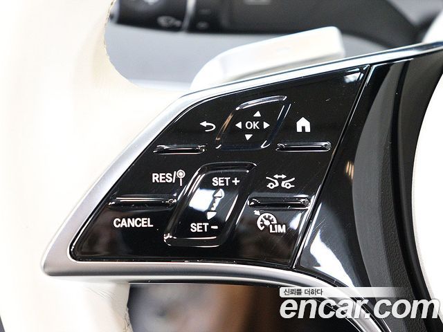 Mercedes-Benz CLS-Class 2022 — photo 13