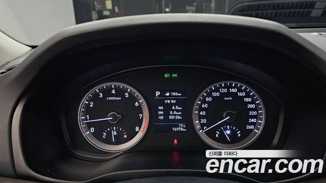 Hyundai Grandeur 2018 — photo 11