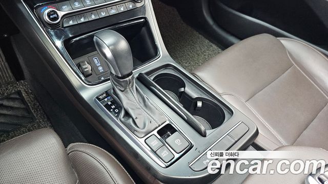 Hyundai Grandeur 2018 — photo 12
