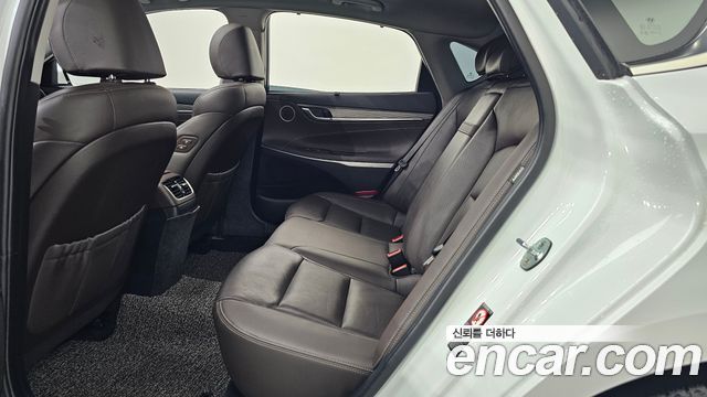 Hyundai Grandeur 2018 — photo 16