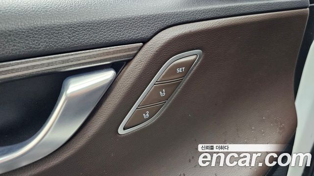 Hyundai Grandeur 2018 — photo 32