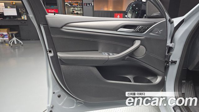 BMW X4 2025 — photo 14