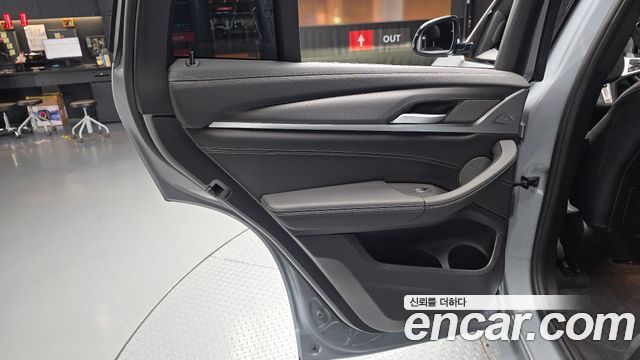 BMW X4 2025 — photo 15