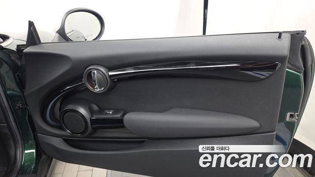Mini Cooper 2019 — photo 15