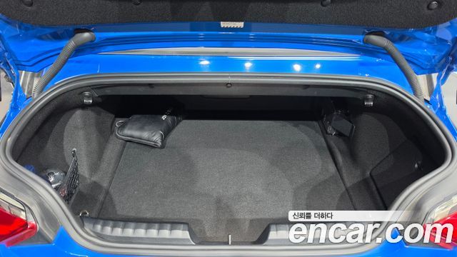 BMW Z4 2020 — photo 22