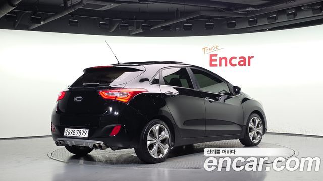 Hyundai i30 2012 — photo 2