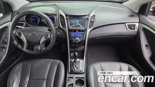 Hyundai i30 2012 — photo 7