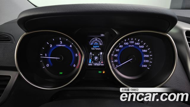 Hyundai i30 2012 — photo 8